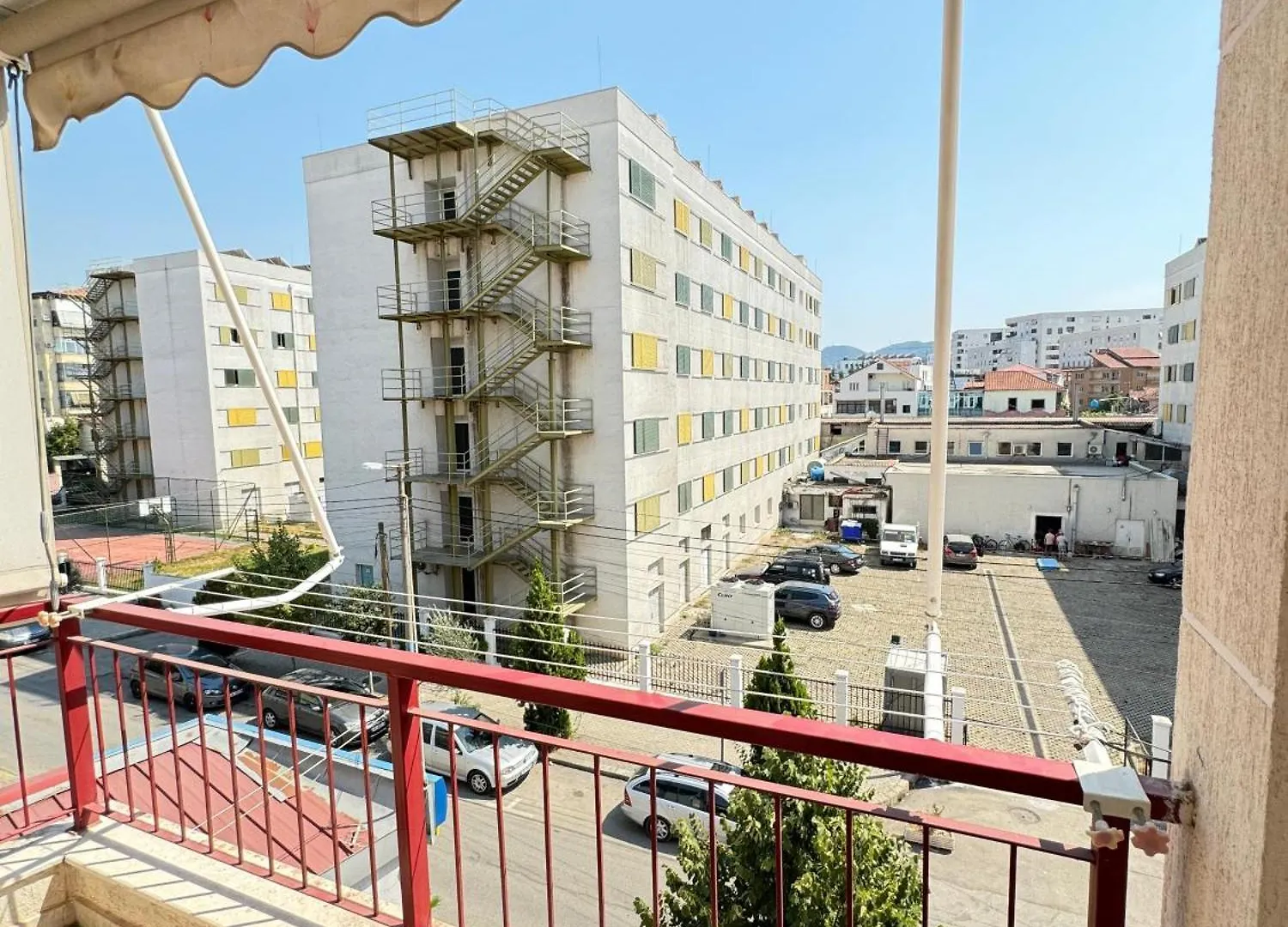 The Cozy Nest - Fully Loaded Apt Τίρανα 0*,